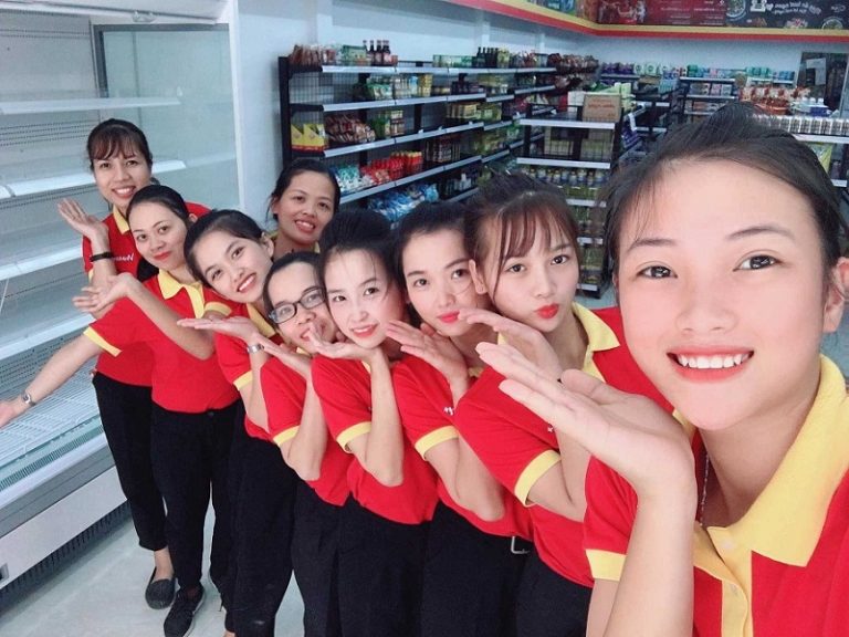 mau-dong-phuc-sieu-thi-winmart-vinmart-1-768x576.jpg