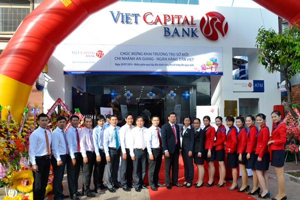 Đồng phục ngân hàng Bản Việt