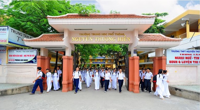 Đồng phục trường THPT Nguyễn Thượng Hiền Tân Bình TpHCM