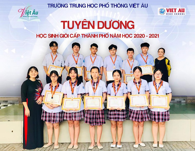 Đồng phục trường Việt Âu Quận 12