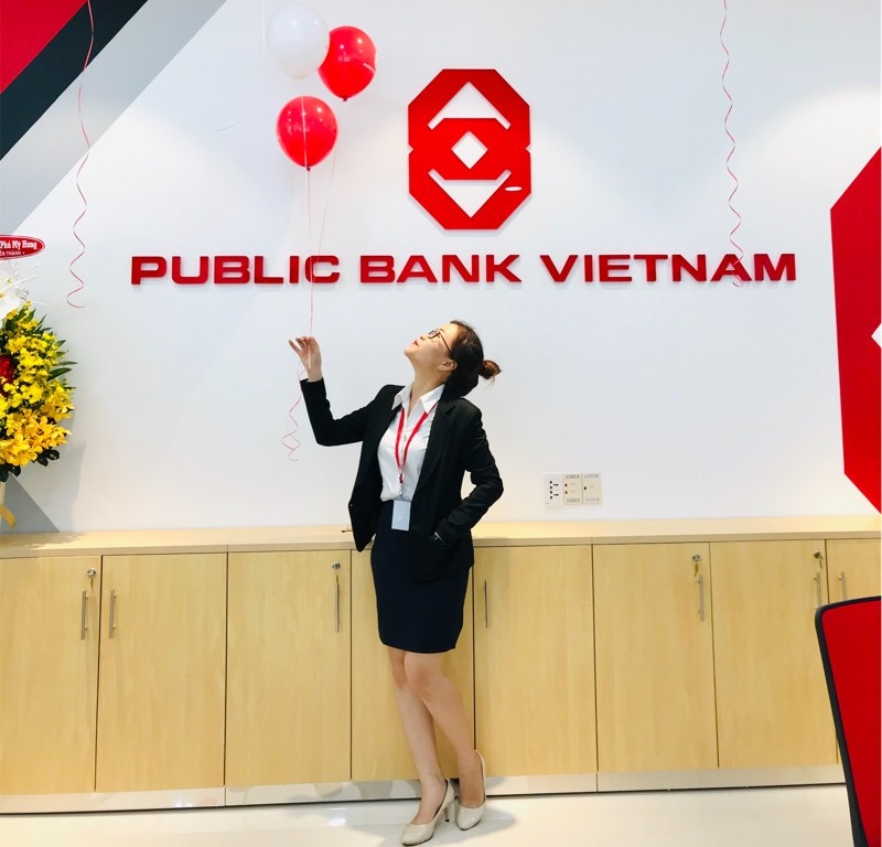 Mẫu đồng phục ngân hàng Public Bank Malaysia