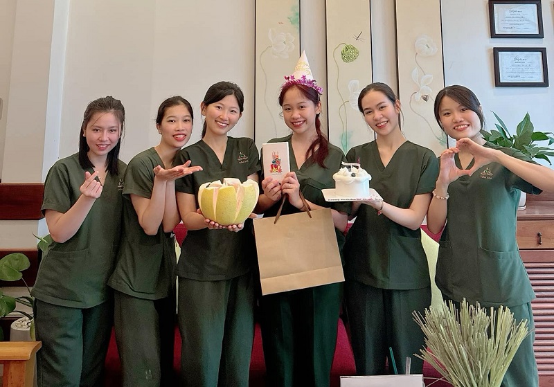 đồng phục nhân viên Mầm Spa