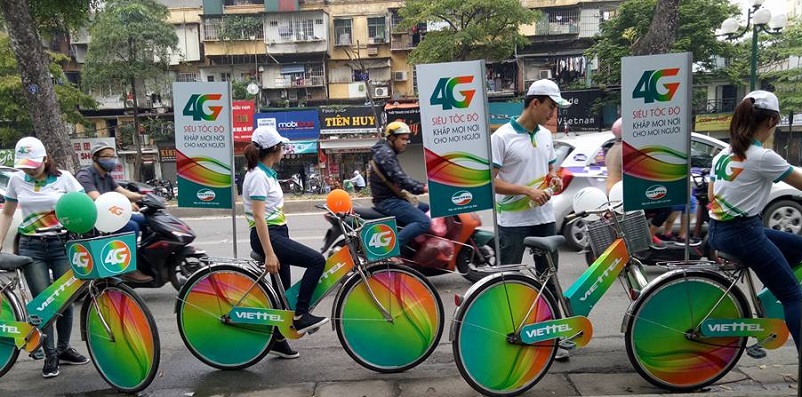 Đồng phục Roadshow bằng xe đạp quảng cáo Viettel 4G gồm những gì