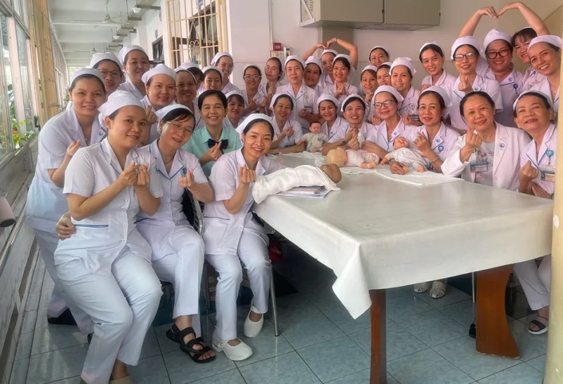 Mẫu đồng phục y bác sĩ bệnh viện phụ sản Từ Dũ