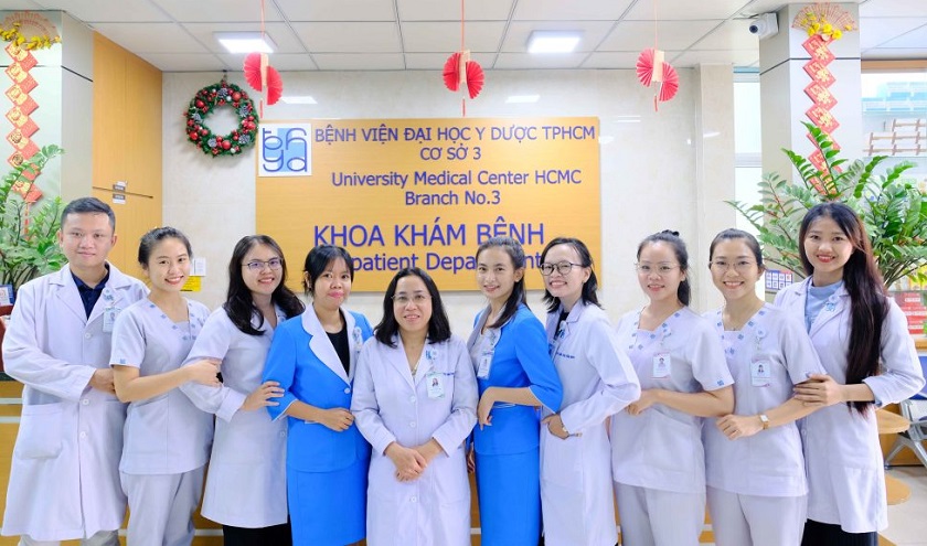 Mẫu đồng phục của điều dưỡng và bác sĩ Bệnh viện Đại học Y Dược TPHCM